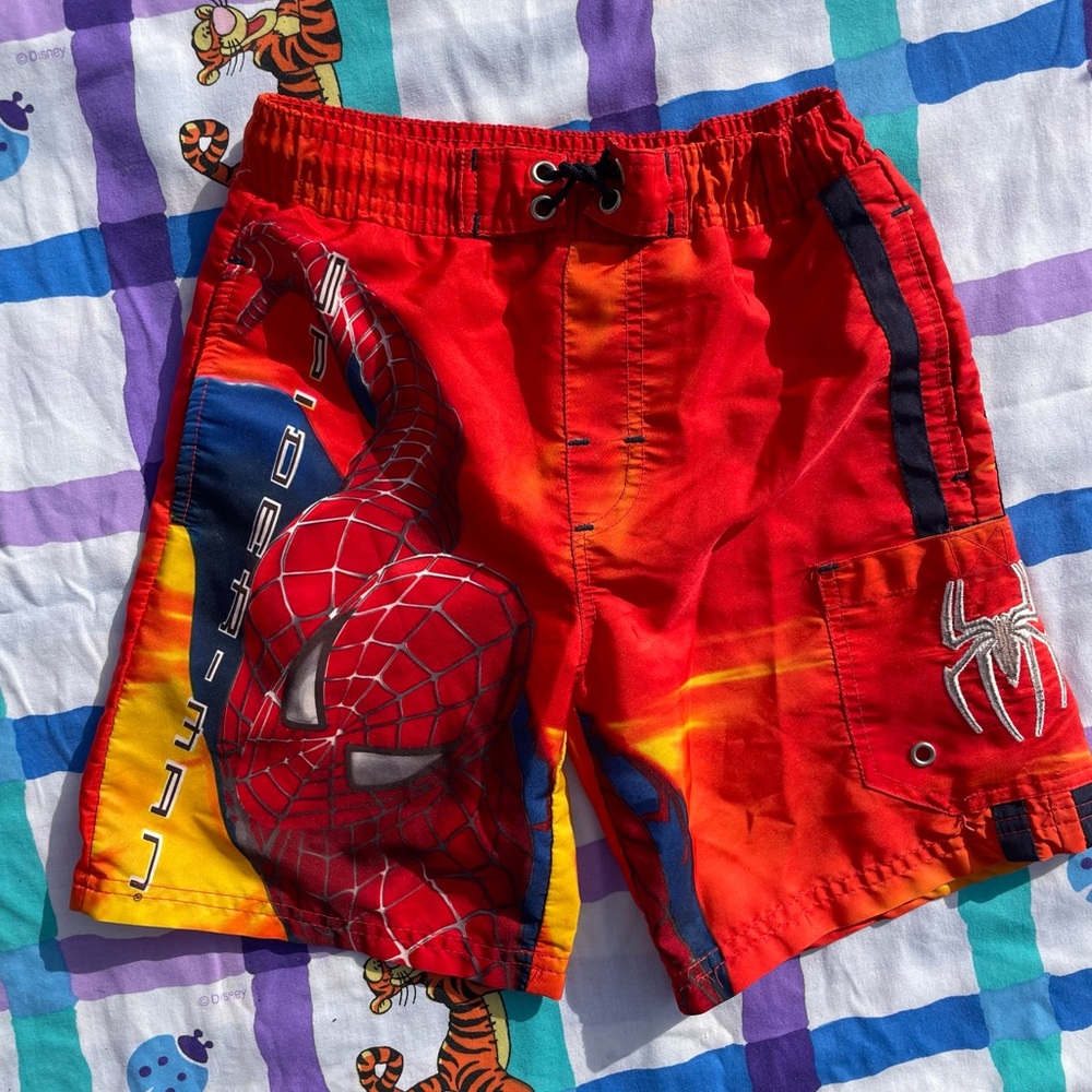 @2004 Spider-Man Swim Trunks 4/5